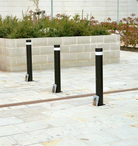 114mm Heavy Duty Removable Round Steel Bollard product gallery image
