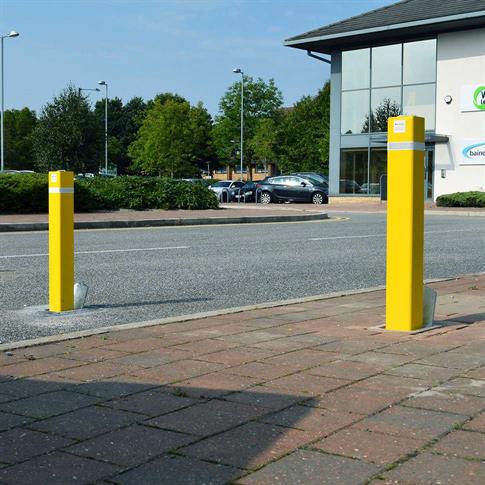 Heavy Duty Square Retractable Bollard product gallery image