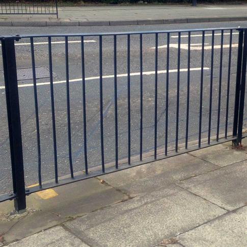 Pedestrian Guardrail - No Sight Top product gallery image